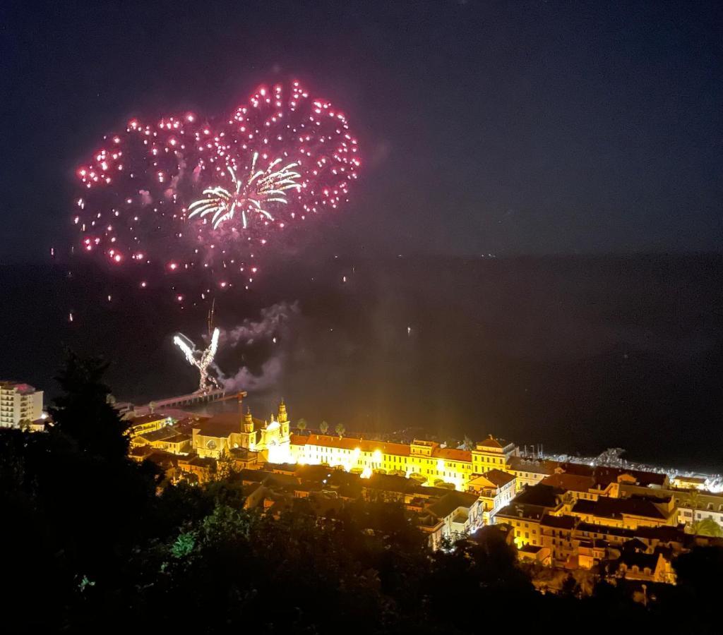 Sotto Le Stelle ...Il Mare Hotell Pietra Ligure Eksteriør bilde